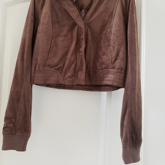 Jacket - Picture 3 of 8